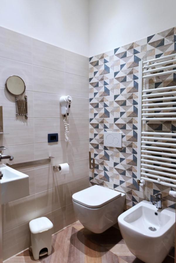 Color Hotel Ріміні Екстер'єр фото